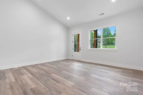 Newton, NC 28658,2045 Cordia CIR