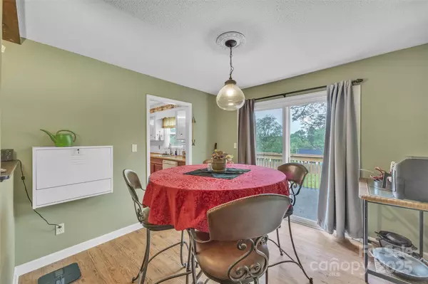 Hickory, NC 28602,4935 Kennedy ST