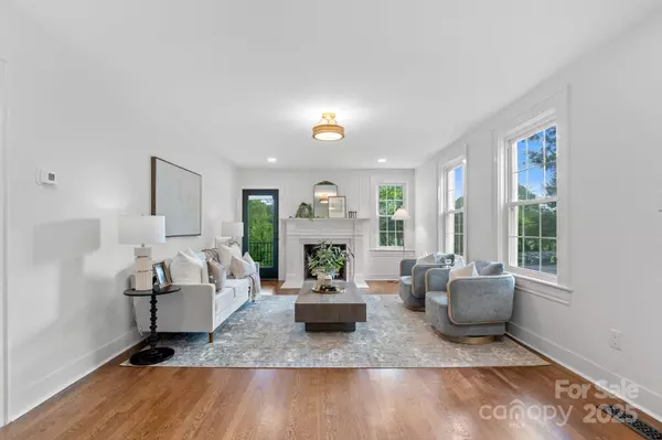 Hickory, NC 28601,625 4th Street DR NW
