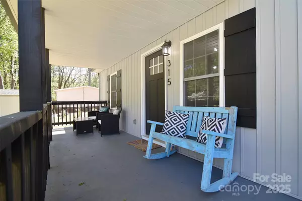 Landis, NC 28088,315 N Kimmons ST