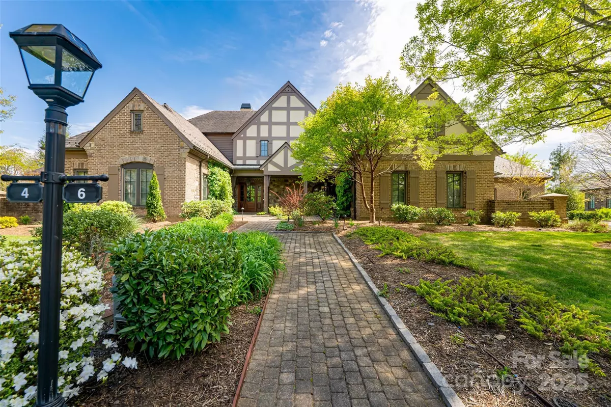 Arden, NC 28704,6 Golfside CT