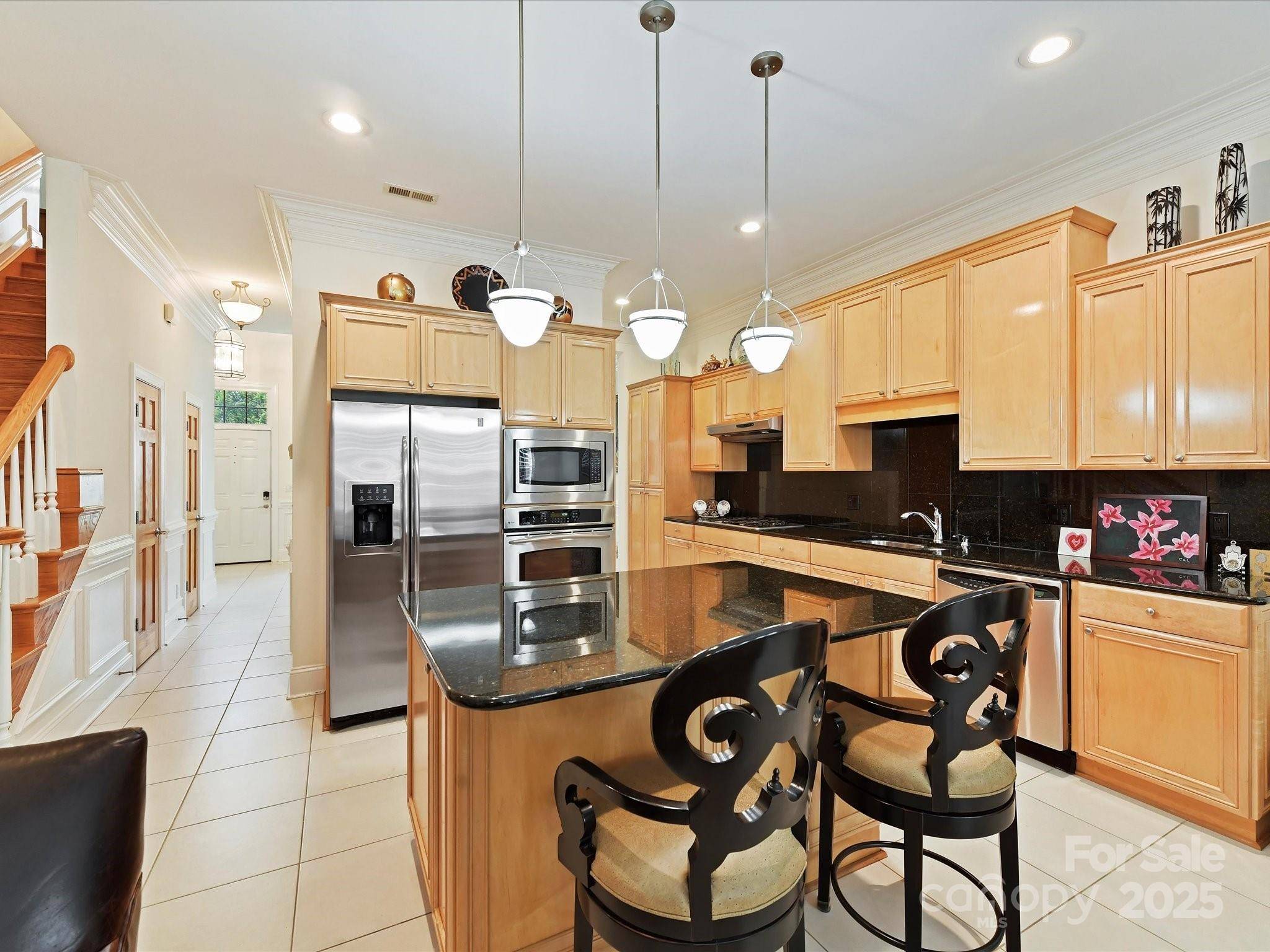 Charlotte, NC 28226,6133 Wakehurst RD