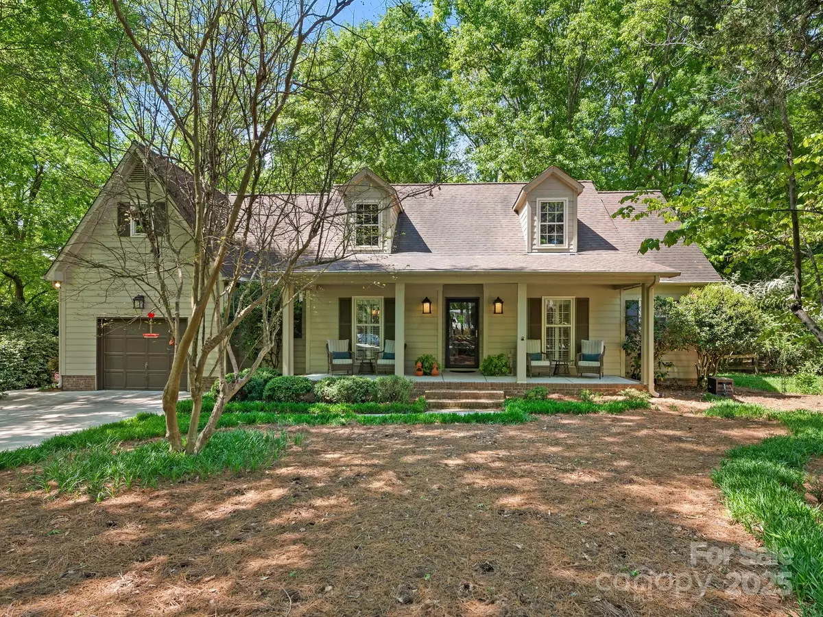 Charlotte, NC 28226,5935 Winburn LN