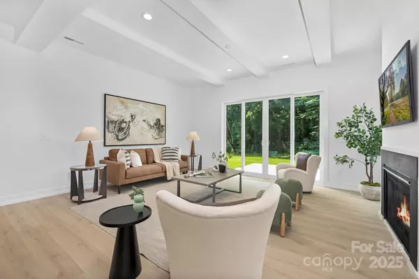 Charlotte, NC 28217,505 Bowman RD