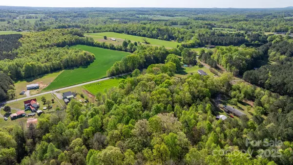 Lincolnton, NC 28092,5847 Hickory Lincolnton HWY