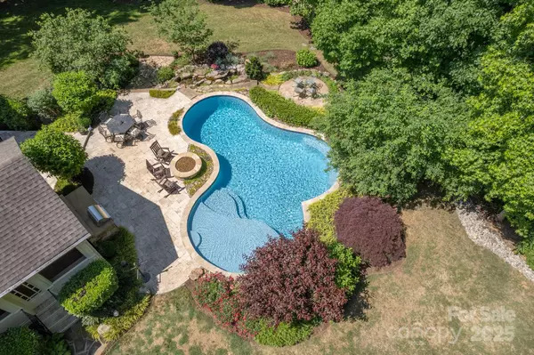 Waxhaw, NC 28173,2153 Darian WAY