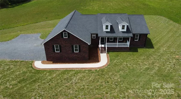 Oakboro, NC 28129,485 Hilltop RD