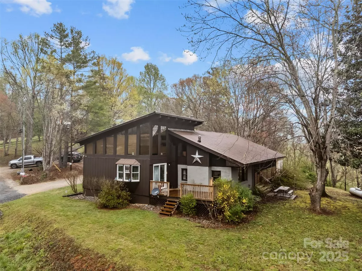 Marion, NC 28752,2162 Lytle Mountain RD