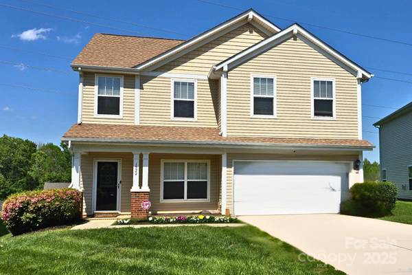 1522 Ladora DR,  Charlotte,  NC 28262