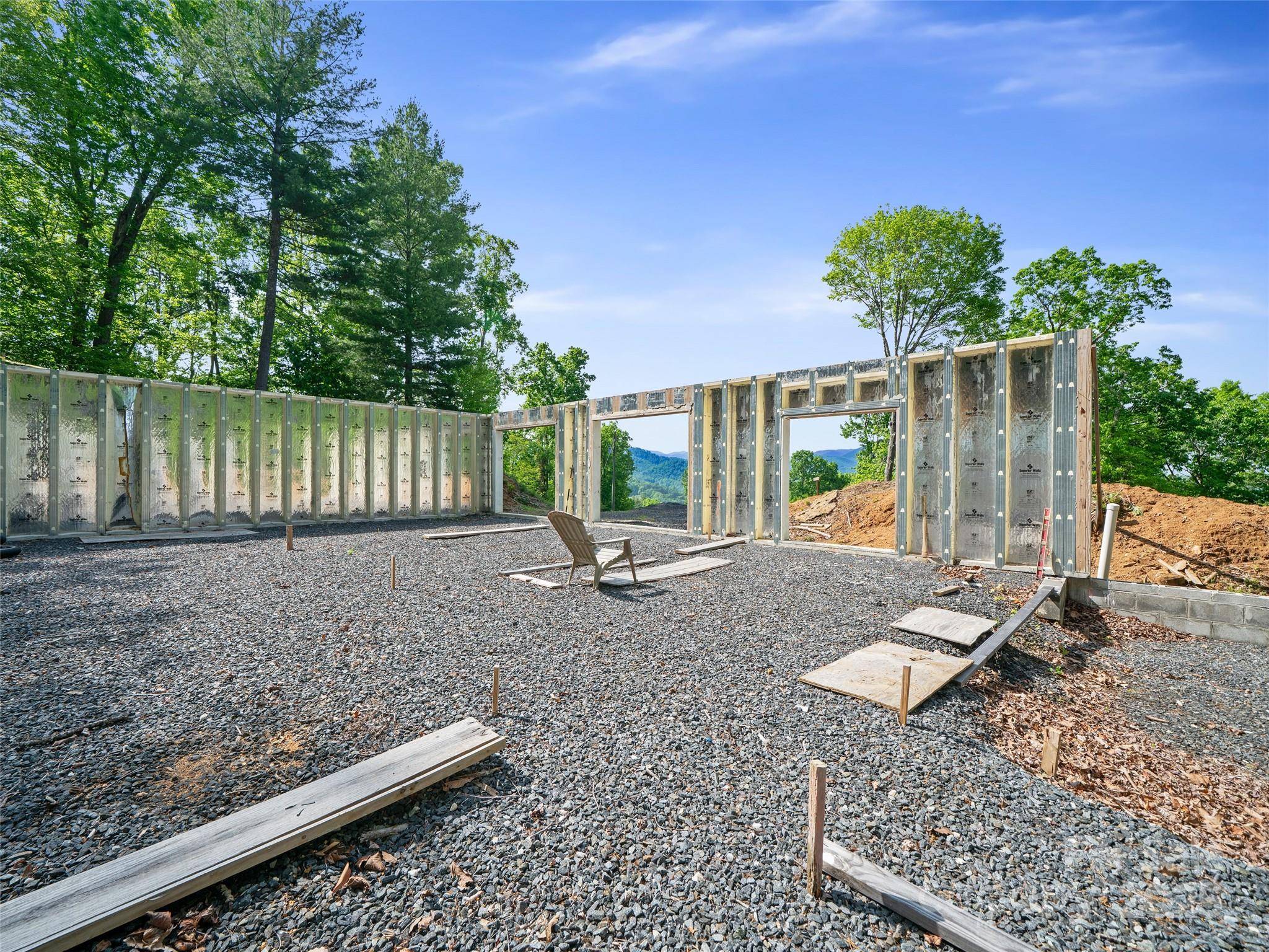 Burnsville, NC 28714,251 Sunrise LN
