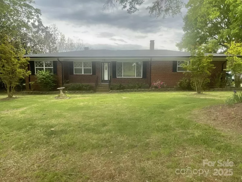 1620 Moss Springs RD, Albemarle, NC 28001
