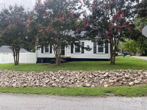 507 Chrysler ST, Kannapolis, NC 28083