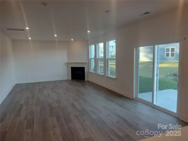 Mooresville, NC 28115,107 Nighthawk TRL #21