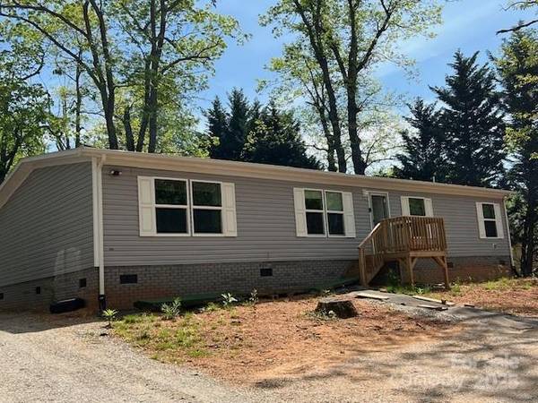 3903 Dysartsville RD, Morganton, NC 28655