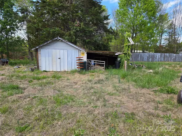 Kannapolis, NC 28081,1714 Measmer ST