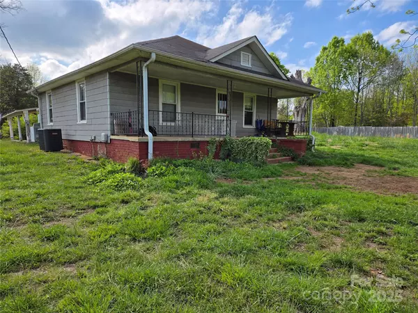 Kannapolis, NC 28081,1714 Measmer ST