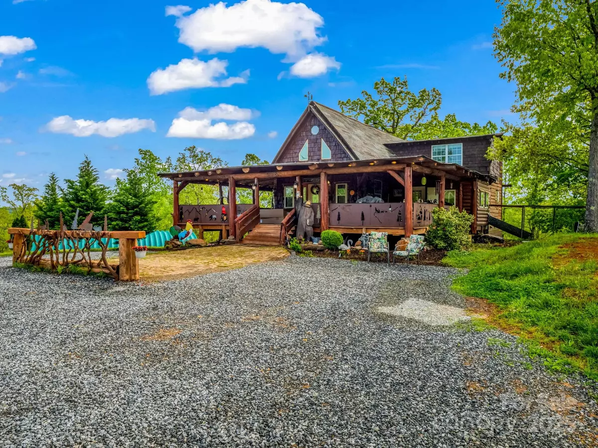 Rutherfordton, NC 28139,1002 CC RD