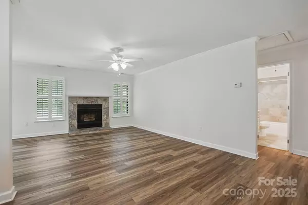 Fort Mill, SC 29715,2710 Red Bud LN