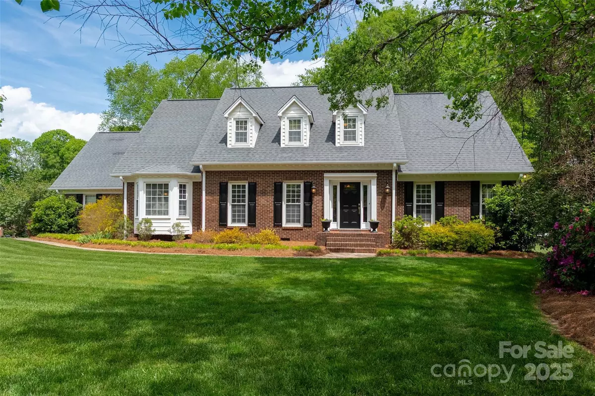 Gastonia, NC 28056,2382 Erika LN