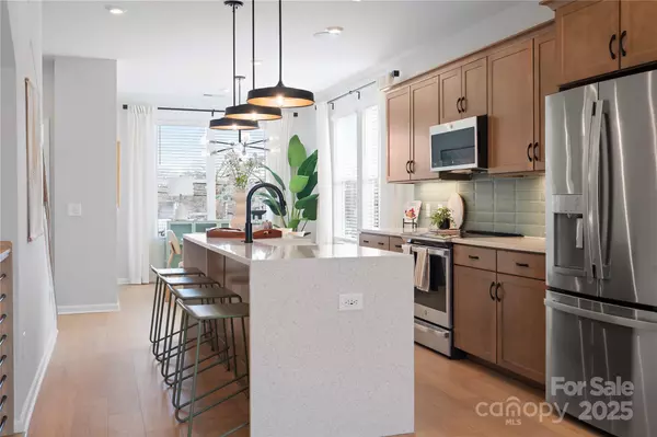 Charlotte, NC 28217,5509 Swaling ST