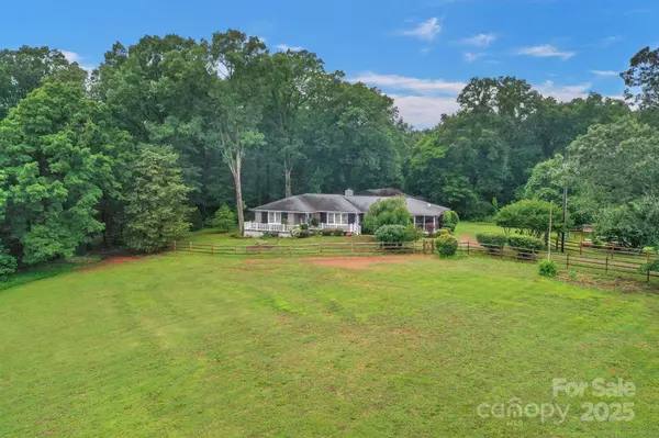 1607 Old Lawyers RD, Marshville, NC 28103