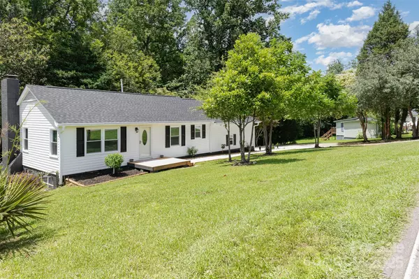 Mount Holly, NC 28120,221 Belton AVE