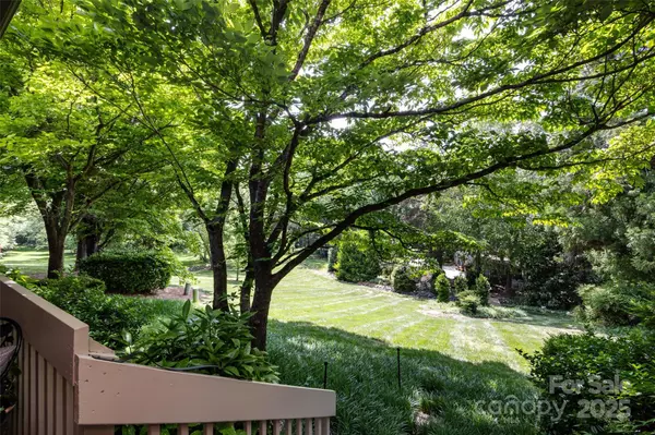 Charlotte, NC 28226,5128 Dunes CT