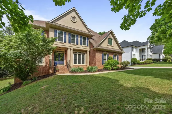 Davidson, NC 28036,18305 Dembridge DR