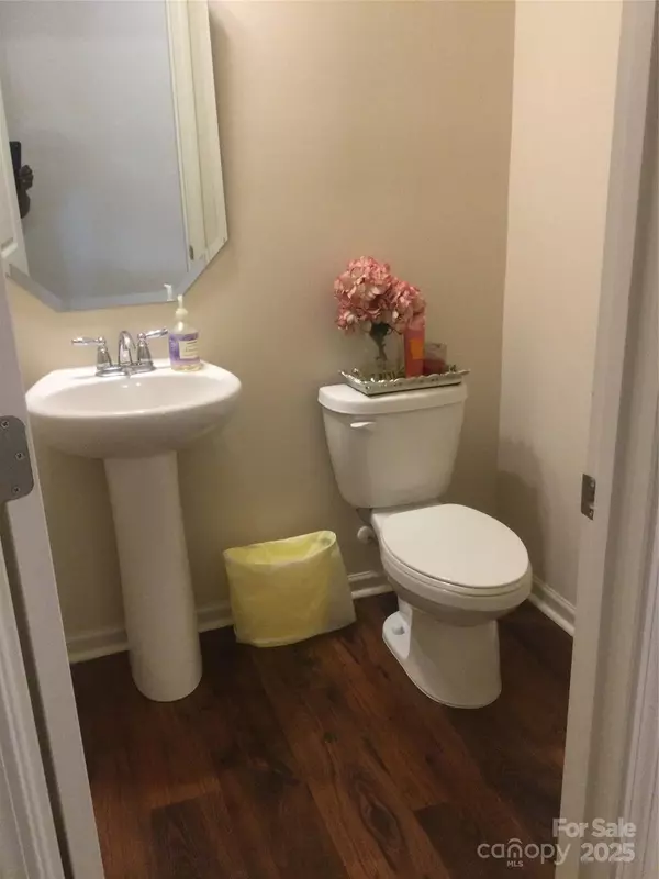 Mount Holly, NC 28120,3173 Pinehills WAY