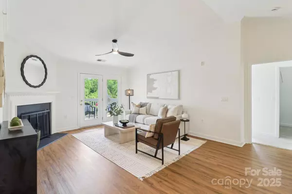 Cornelius, NC 28031,9027 Mcdowell Creek LN