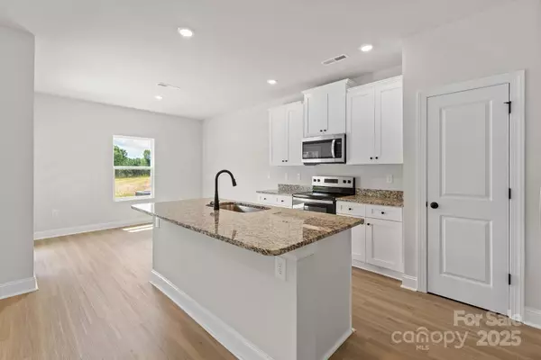 Charlotte, NC 28215,7105 Jerimoth DR