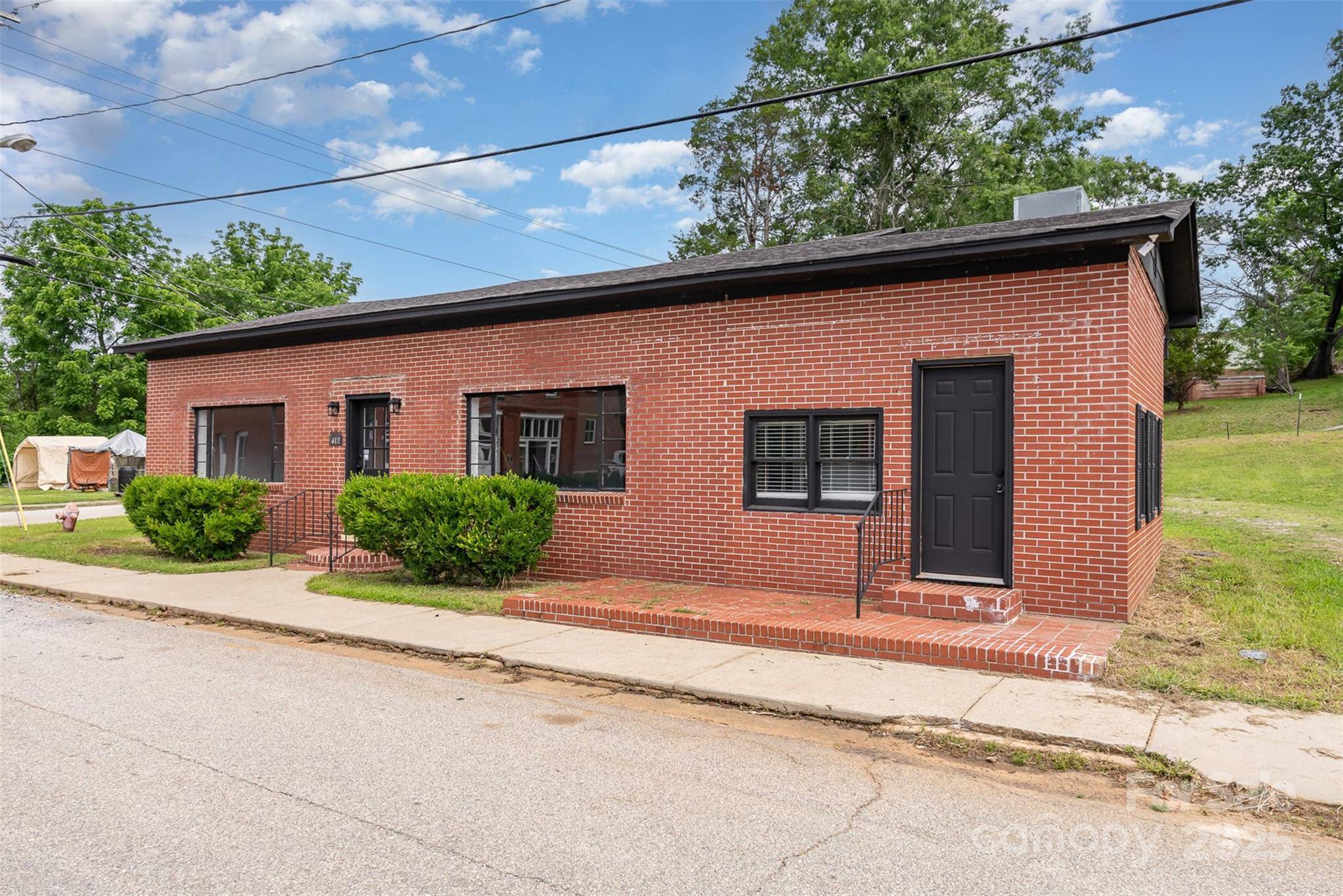Buffalo, SC 29321,412 Flat DR