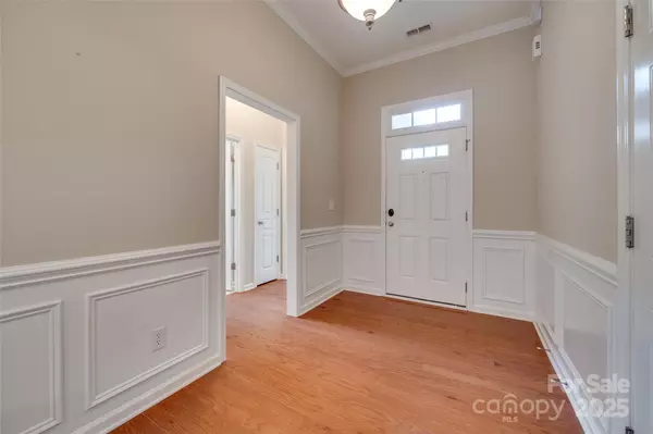 Tega Cay, SC 29708,1033 Knob Creek LN