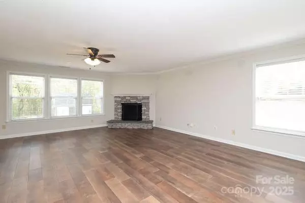 Clover, SC 29710,1965 Leesburg DR