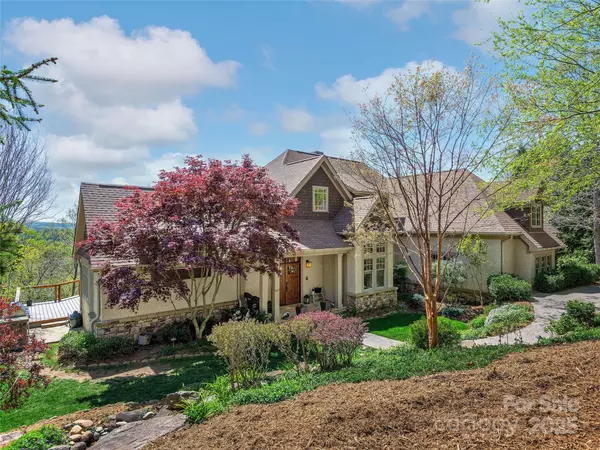 Asheville, NC 28803,457 Coopers Hawk DR