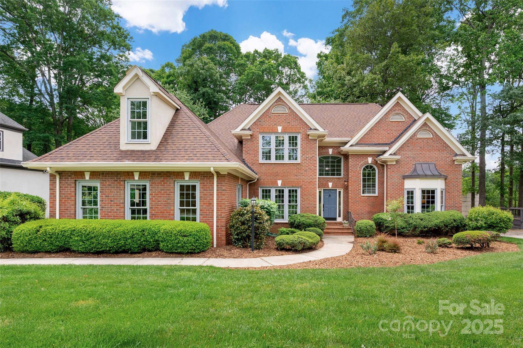 Charlotte, NC 28278,15535 Eagleview DR