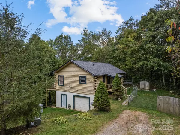 173 Blizzard RDG, Maggie Valley, NC 28751