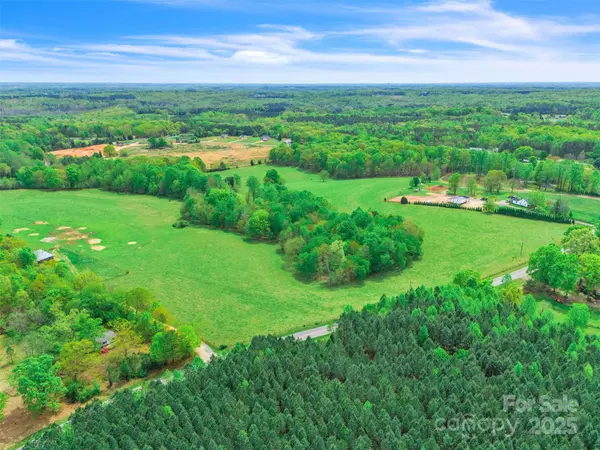 Catawba, NC 28609,1376 Lowrance RD