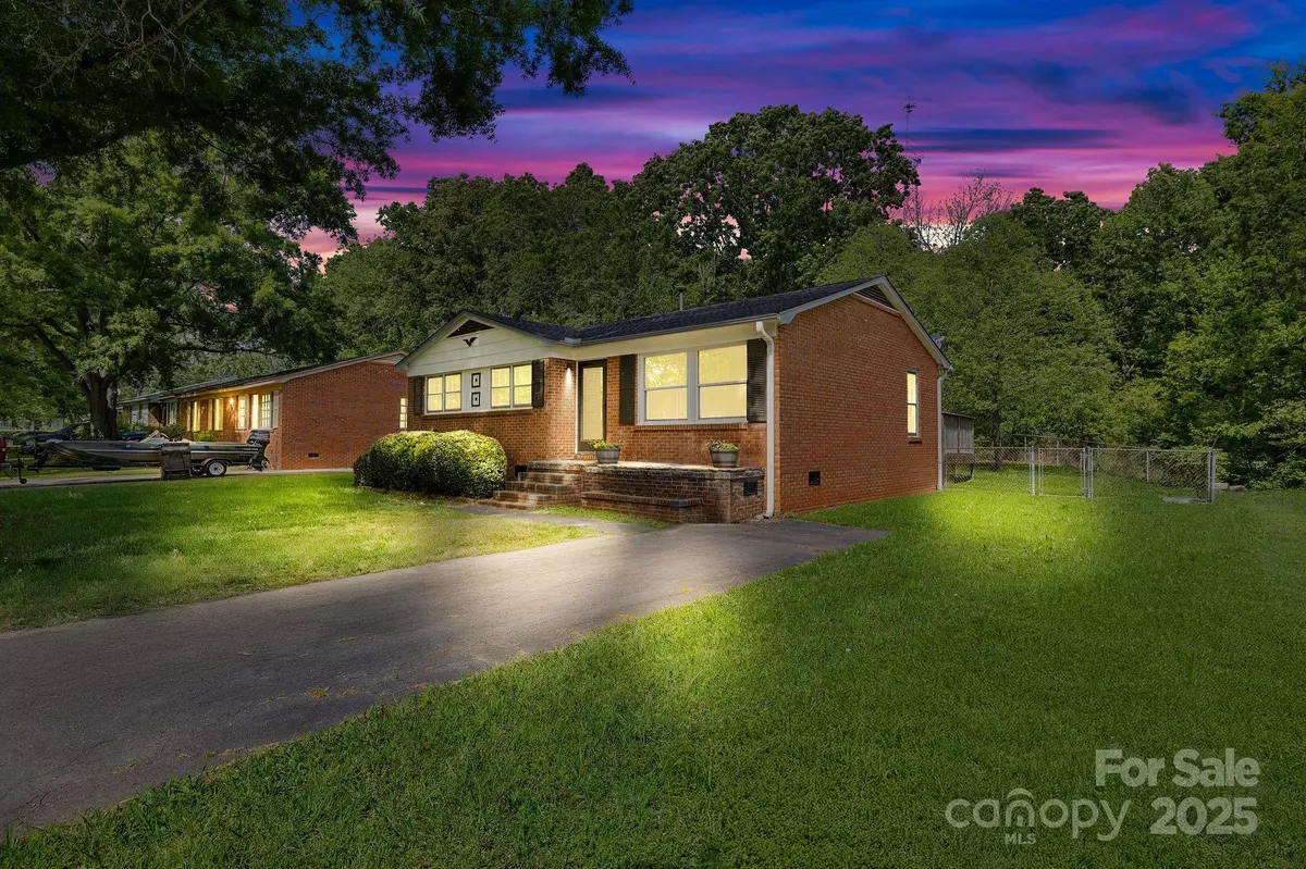 Rock Hill, SC 29730,1053 Stoneybrook LN