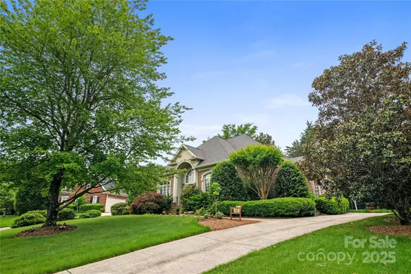 Charlotte, NC 28226,3420 Maryhurst LN