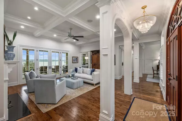 Mooresville, NC 28117,299 Barber LOOP