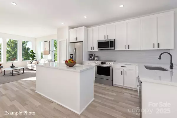 Charlotte, NC 28217,554 Rountree RD #12