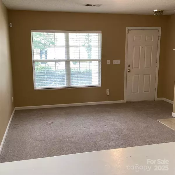 Gastonia, NC 28054,1012 Kings Mountain LN