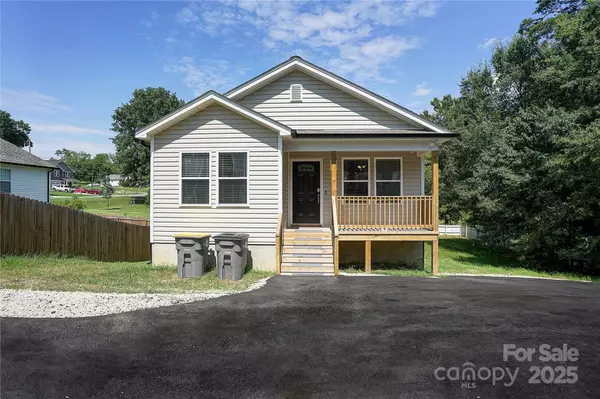 809 Fisher ST, Concord, NC 28027