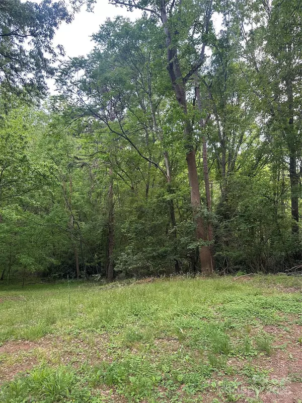 Shelby, NC 28150,406 Floyd ST
