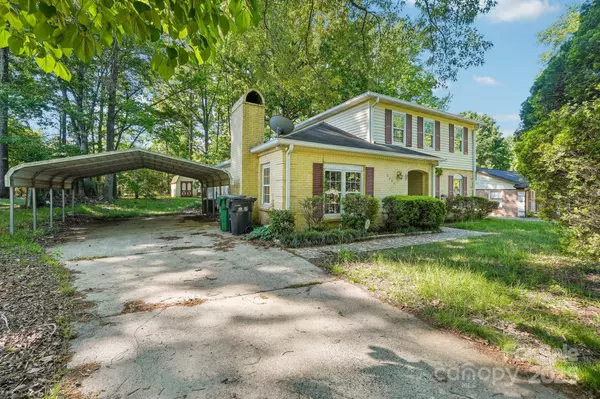 Charlotte, NC 28215,6807 Woodfield DR