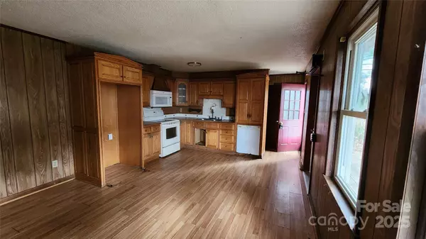 Elk Park, NC 28622,803 Sam Eller RD