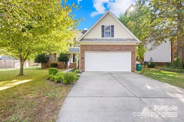 1035 Hawthorne DR, Indian Trail, NC 28079