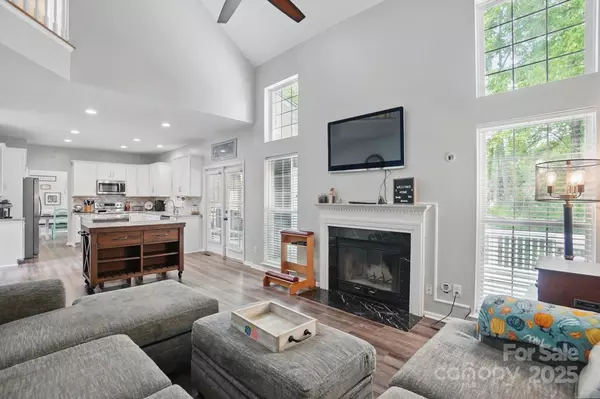 Charlotte, NC 28269,6501 Harburn Forest DR