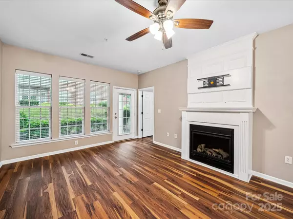 Charlotte, NC 28277,14321 San Paolo LN